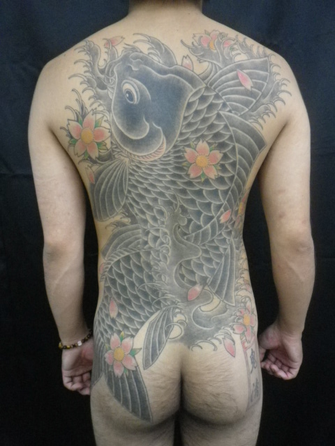 名古屋TATTOO大サーカス！！！彫師情報１！！！_d0151373_1611373.jpg