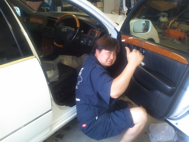 A様、ランクル100ご成約!!_b0127002_22174944.jpg