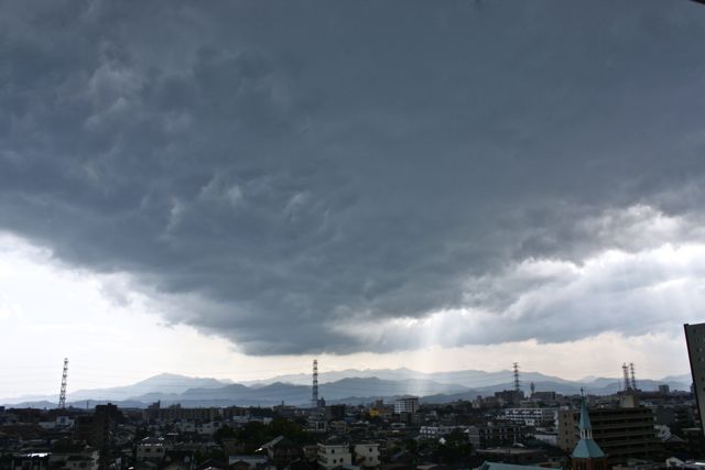 ５月２８日の雨雲_d0154110_2153779.jpg