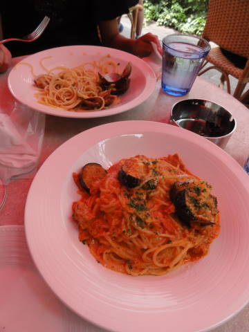 f0034816_045647.jpg