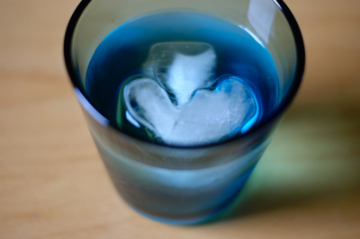 iittalaのシーブルーという色 : buckの気ままなblog。