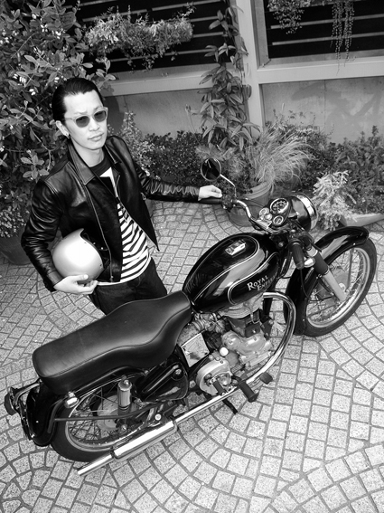 5COLORS「君はなんでそのバイクに乗ってるの?」#56_f0203027_9462195.jpg