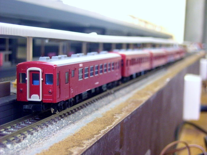テレビで話題】 50系客車、レッドトレイン「東北仕様」 - 鉄道模型
