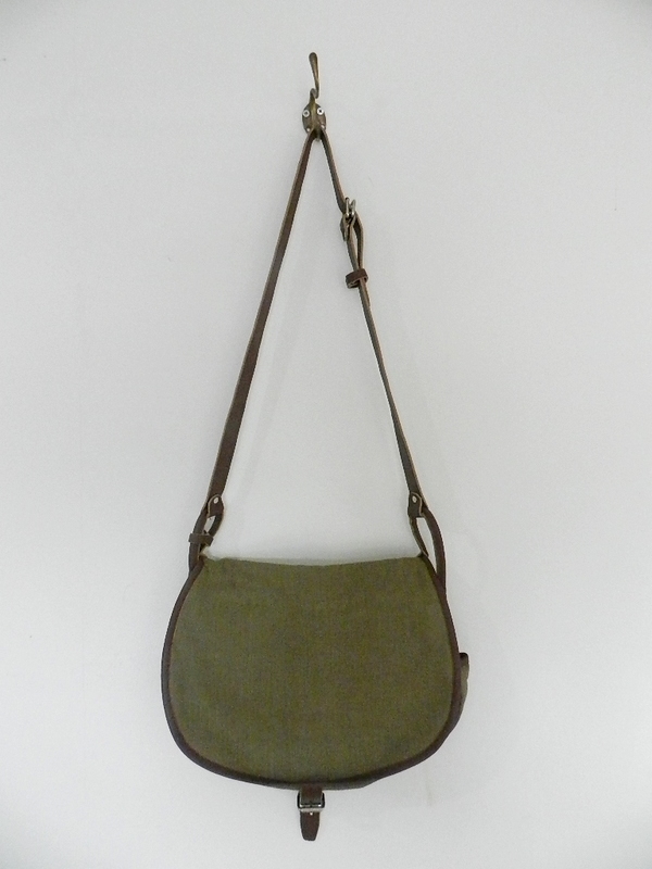 SQUAT original reproduction hunting bag with vintage linen_f0226051_12102968.jpg