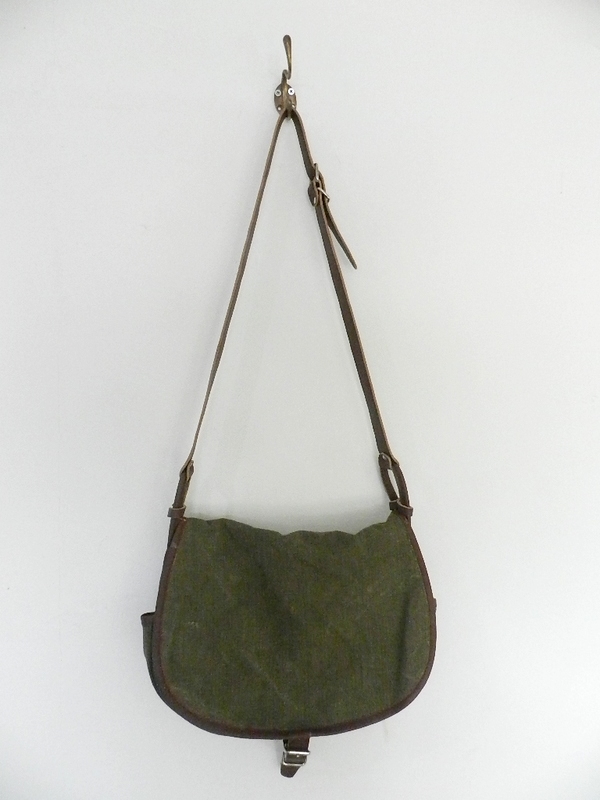 SQUAT original reproduction hunting bag with vintage linen_f0226051_12145141.jpg