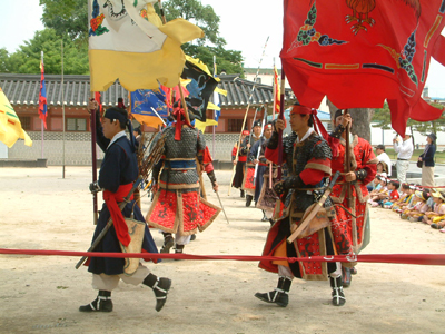 韓国旅行　Ⅳ（水原華城）_c0050264_12282484.jpg