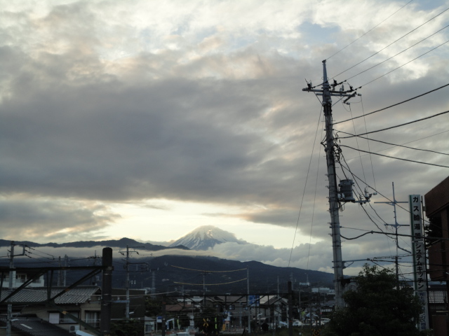 ♪ 雨あがりの庭で_d0109373_22373527.jpg