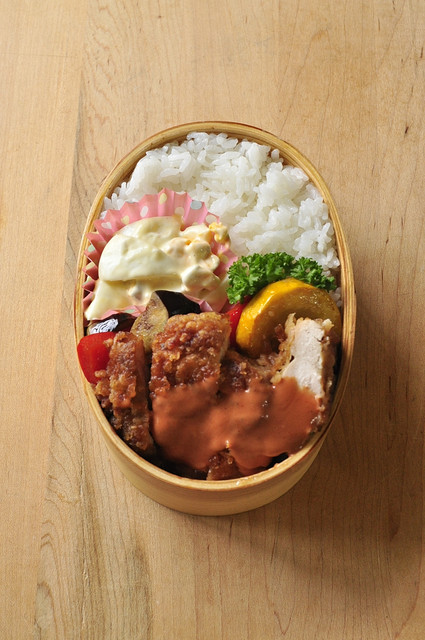 チキンオーロラソース弁当_b0171098_80553.jpg