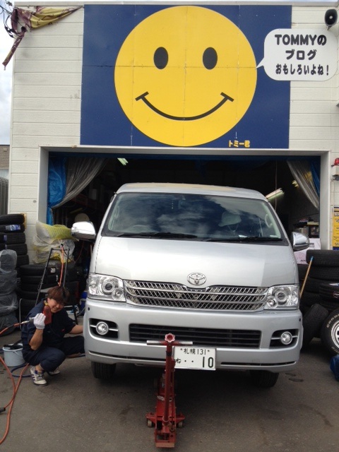 ランクル TOMMY店☆6月10日!!_b0127002_2281621.jpg