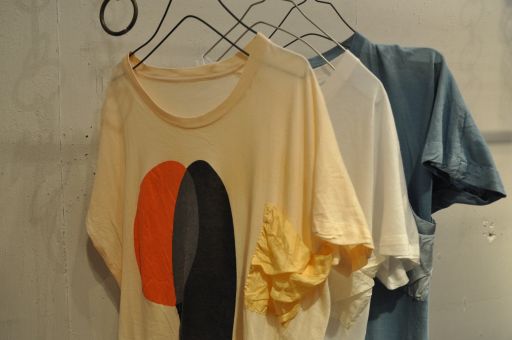 ”Eairth” 一枚のTシャツから ,,, _b0110582_2022516.jpg