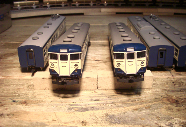 カツミ 111系 横須賀線色3ドアー 入線。 : ダマタカの鉄道模型工作 カツミ 111系 横須賀線色3ドアー 入線。 : ダマタカの鉄道模型工作