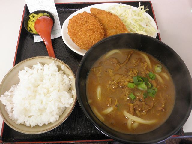 四国うどん 淡路_c0118393_18383386.jpg