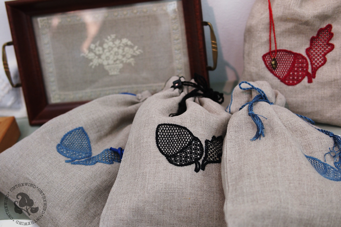 お久しぶりのアップはhilo ハーダンガー刺繍作品展当日の様子です♪_d0154507_7184479.jpg
