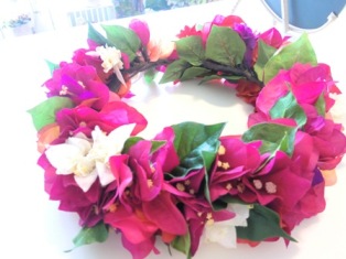 手作り花冠lesson ブーゲンビリア花冠 代官山の小さなお花のアトリエ ラフィーユ