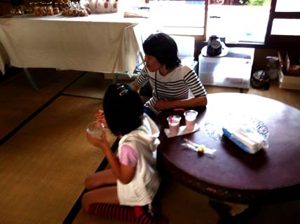 e0115516_1122529.jpg
