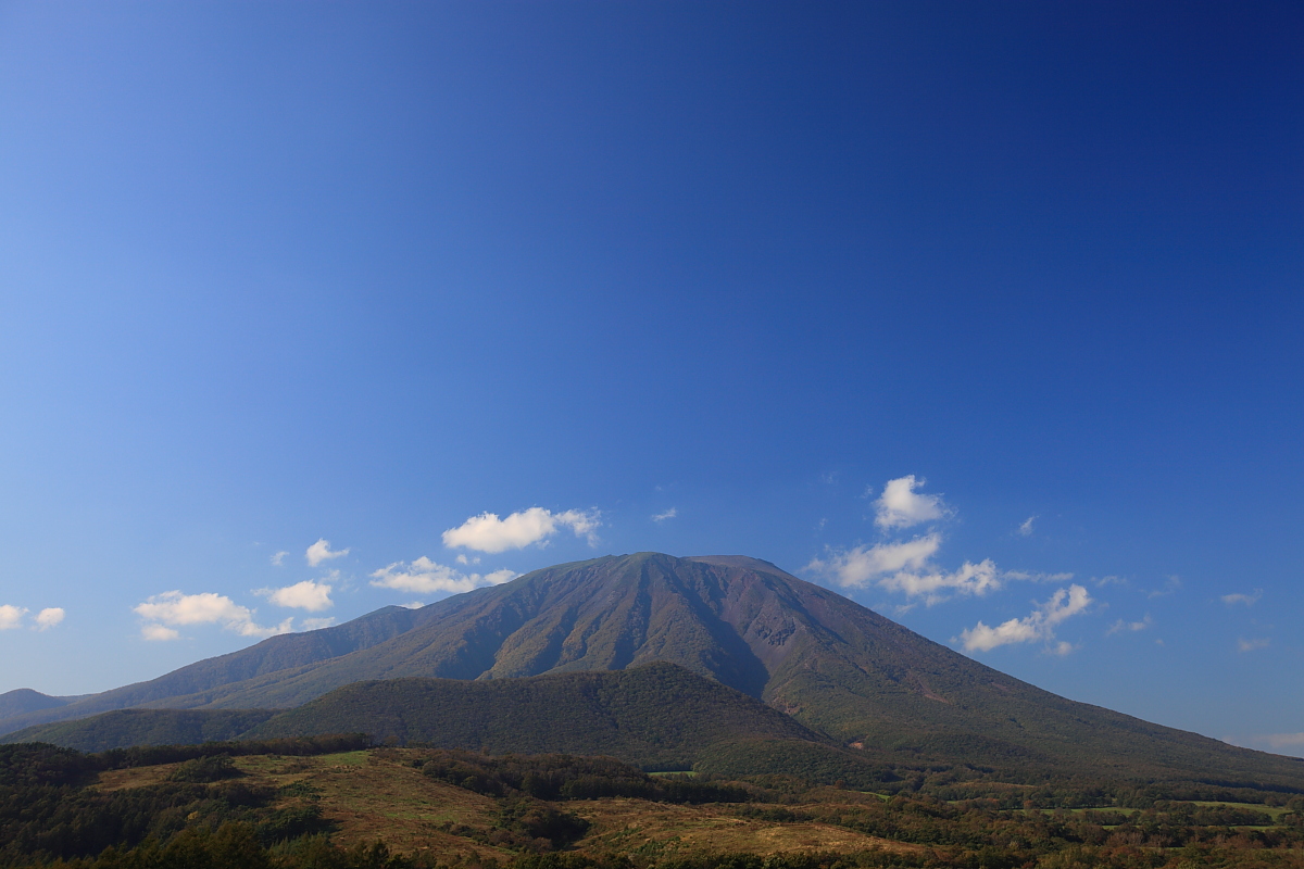 2038m　～岩手山　”焼走り熔岩流”_f0057178_6171149.jpg