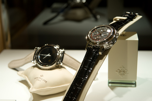 パテック フィリップ ブティック TOKYO 10周年の催しに驚愕モデルが_f0039351_1823279.jpg