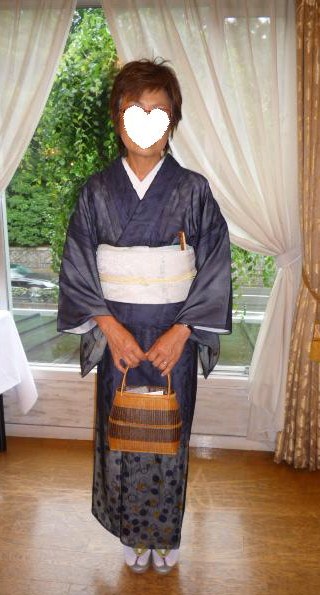 加藤ますえさんと、紗合わせのお客様の着姿。_f0181251_18243122.jpg