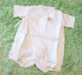 オーガニックベビー服と、キュピーなオモチャ。_d0224894_13562698.jpg