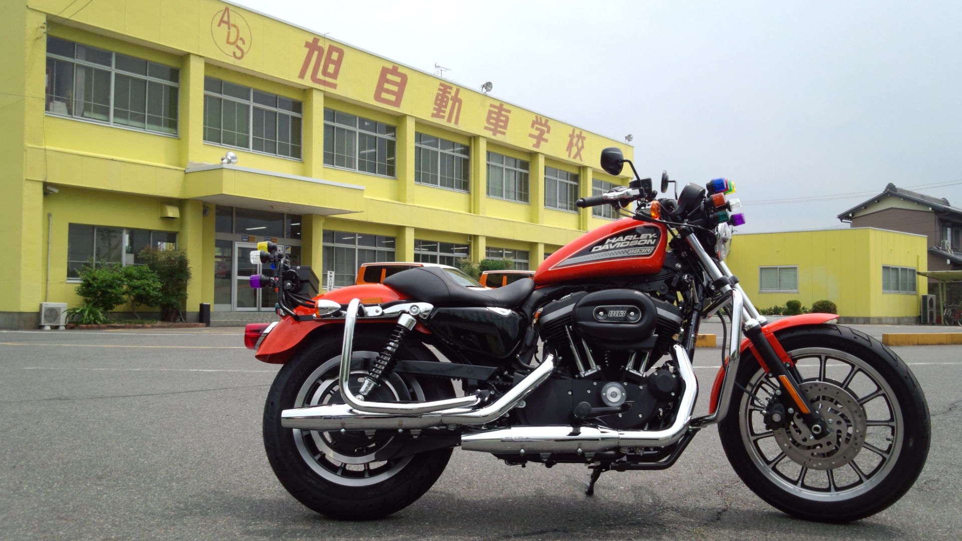 津島市　旭自動車学校様に　ハーレーの教習車納品！_a0169219_13491415.jpg