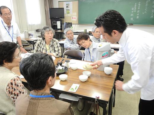 若松市民会館でお茶講座_a0150137_13544855.jpg