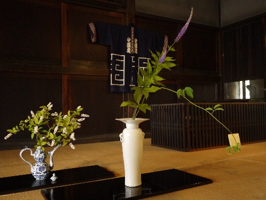 野の花と人形展 旧篠原家住宅_e0227942_20303078.jpg