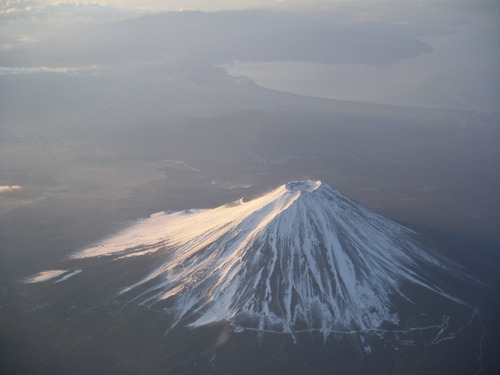 飛行機からの　富士山_a0270988_13343798.jpg