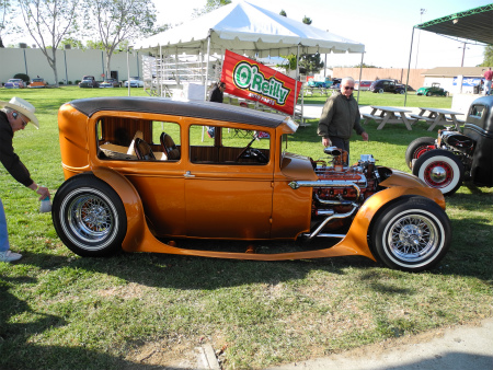 Santa Maria Cruisin Nationals\"ROD&CUSTOM\"_a0095515_11203546.jpg