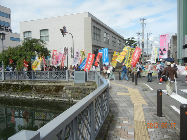 福井市内をデモしました！_d0155415_19215177.jpg