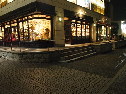 代官山は夜のお散歩もおすすめです Caffe Michelangelo カフェ ミケランジェロ 週末は西郷山で Daikanyama Ebisu Nakameguro