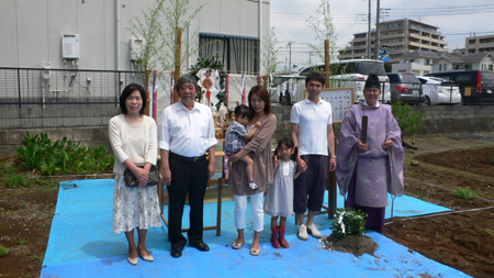 松戸市にて地鎮祭_b0186192_1247974.jpg