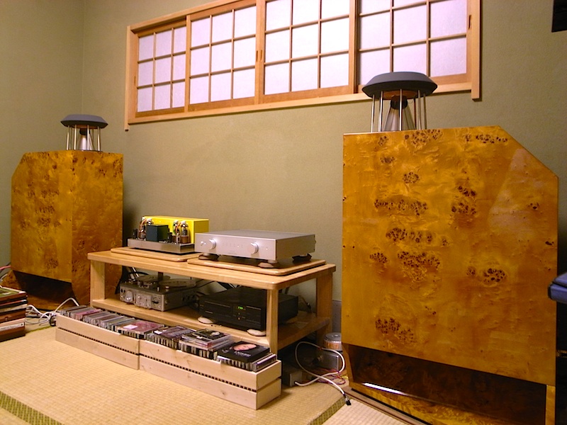 生まれ変わったユニコーン_f0108399_2147295.jpg