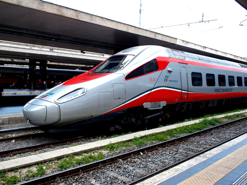 大特価通販 アーノルドHN2474 イタリア鉄道ETR610 基本セット お得最新 ...