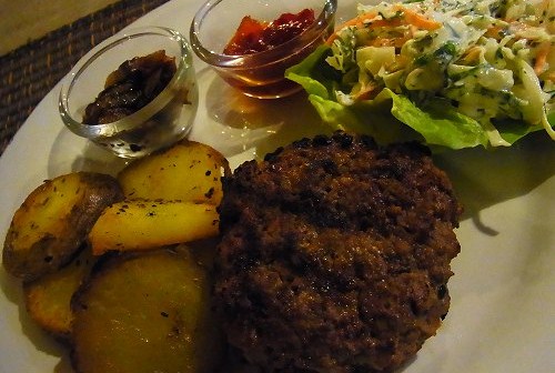 Naked Beef Burger @ The Grill + Ishibo Bali , Bunutan, Amed (\'12年春)_a0074049_22371743.jpg