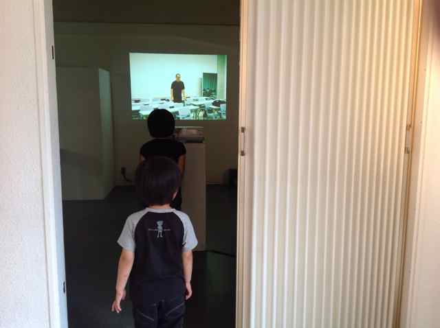 AOKI takamasa 写真展へ 子どもたちと_d0076558_11125320.jpg