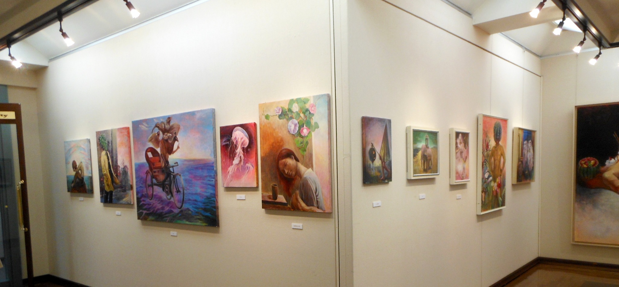 1796)「水戸麻記子・絵画展 『MITORAMA　ｰ再会ｰ』」 さいとう　終了・6月5日（火）～6月10日（日）  _f0126829_13473545.jpg
