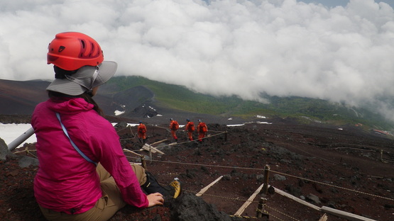 トレーニング・富士山 !_e0111396_1855634.jpg
