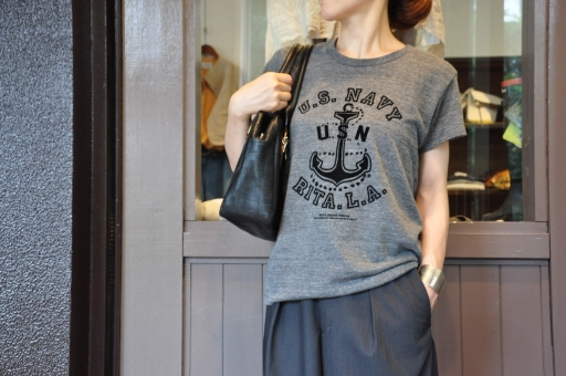アコースティックスで夏のTシャツ探し・・・Rita Jeans Tokyo_e0127399_19373094.jpg