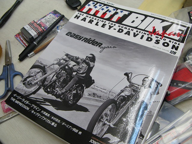 皆、晴れに敏感だね!! 入庫Rushで、整備もてんてこ舞い!?_a0110720_17272214.jpg