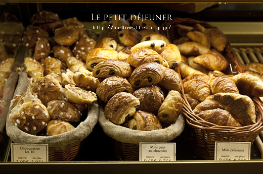 パリ旅行 2012-1　【 paulでpetit déjeuner 】_d0124248_22383966.jpg