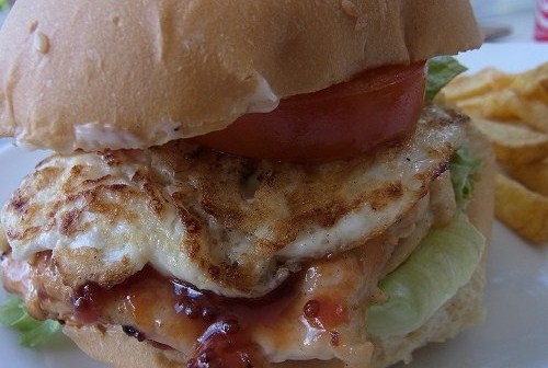 Chicken Burger ＠ Aquaterrace & Good Karma と ハンバーガ ー総括 (\'12年春)_a0074049_15422417.jpg
