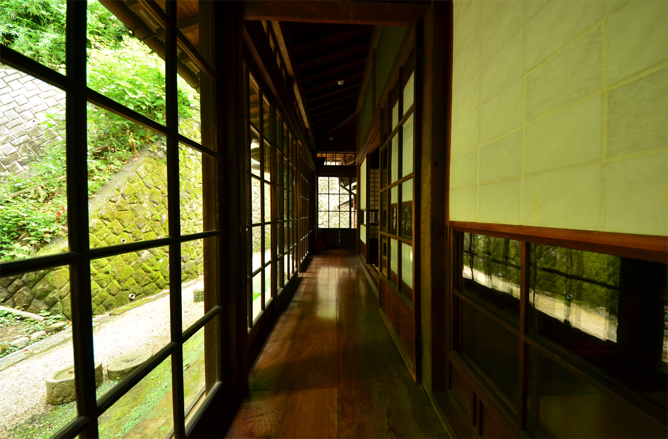 日本民家園１ 旧原家に再び来ました 以心伝心