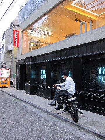 東京ラプソディ_b0141773_22435093.jpg