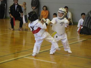 第10回住吉塾交流空手道大会 速報!_c0118332_18223299.jpg