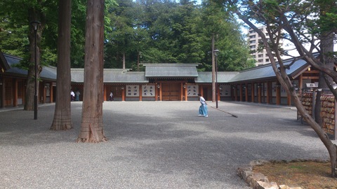 e0255945_1957559.jpg