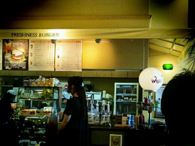 f0238772_22232554.jpg