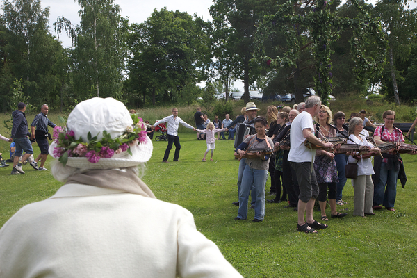 スウェーデンの夏至祭_e0157876_528029.jpg