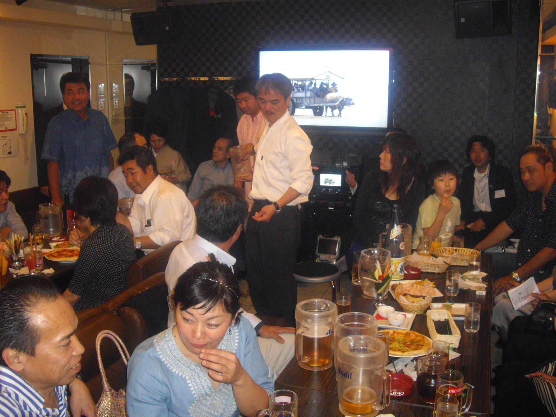 我ら元気印！、与論中学校同窓会『クントゥグンジュ in 東京』_e0032991_122124.jpg