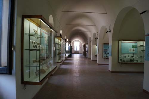 石の街の歴史~マテーラ考古学博物館_f0106597_23554642.jpg