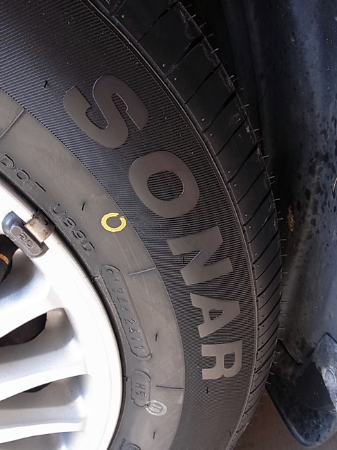 AUTOWAY LOOPで輸入タイヤを購入!_b0186200_0112550.jpg